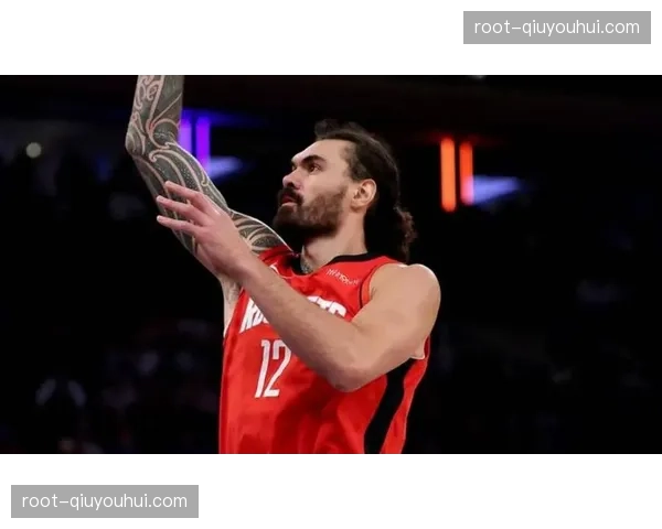 火箭史蒂文·亚当斯左脚踝手术恢复中 本赛季已确定报销